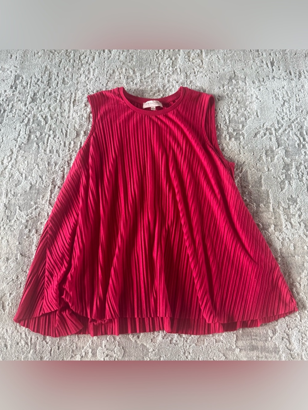 Philosophy republic clothing Pleated Sleeveless Swing Top - Vibrant Red size S